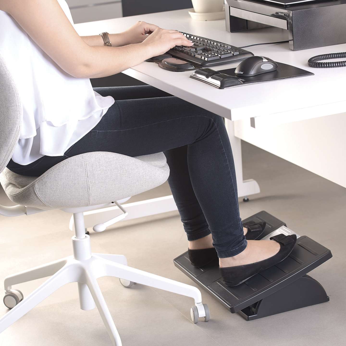 8035001 Office Suites Microban adjustable footrest Lifestyle